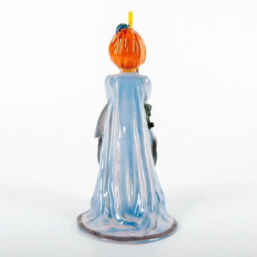 Royal Doulton Figurine, Blue Beard Hn75