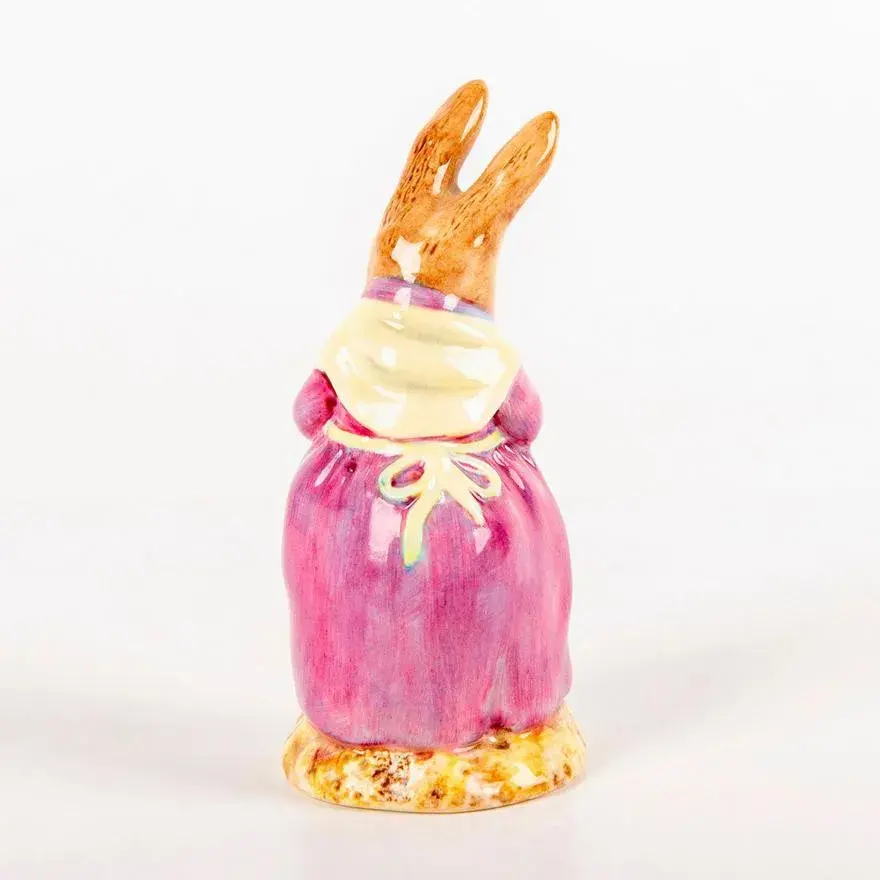 Beswick Beatrix Potter Figurine, Mrs Rabbit Cooking Colorway