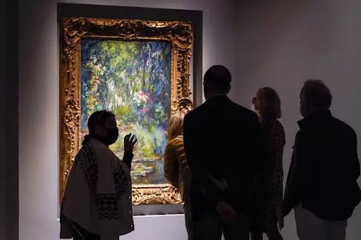 Claude Monet, Coin du bassin aux nympheas, 1918, on display at Sotheby’s New York. Image courtesy of Sotheby’s.