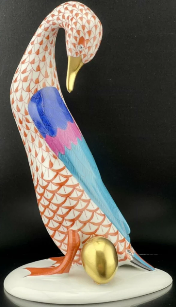 HEREND Larger 7.5" GOOSE with GOLDEN EGG Bird Rust Fish
