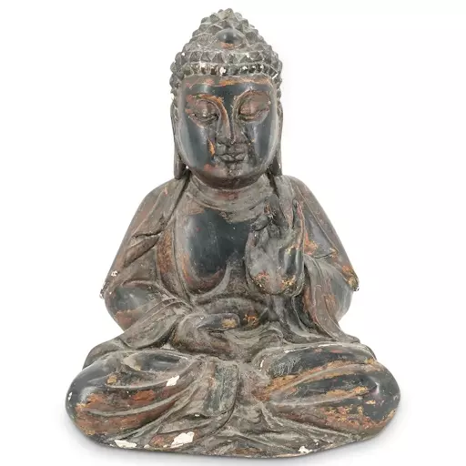 Chinese Ming dynasty wooden gilt lacquered Buddha statue. Image courtesy of Akiba Antiques.