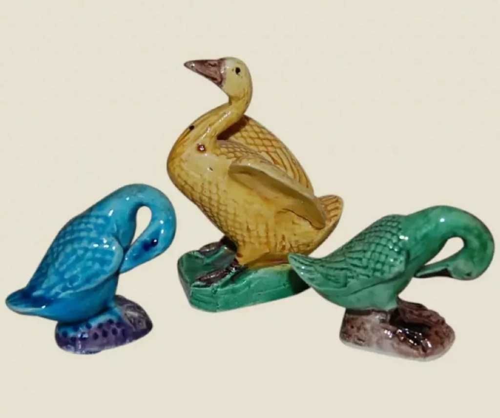 Chinese Export Porcelain Small Ducks with CHINA MAKERS MARK 3