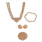 (4 Pc) Vintage Diamond and Gold Jewelry Set