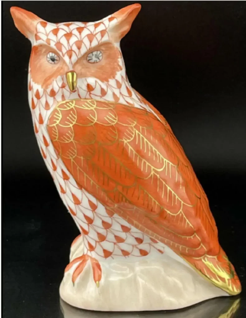 HEREND Signed Great Horned OWL Rust Fishnet Figurine