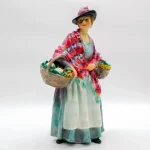 Romany Sue Hn1757 - Royal Doulton Figurine