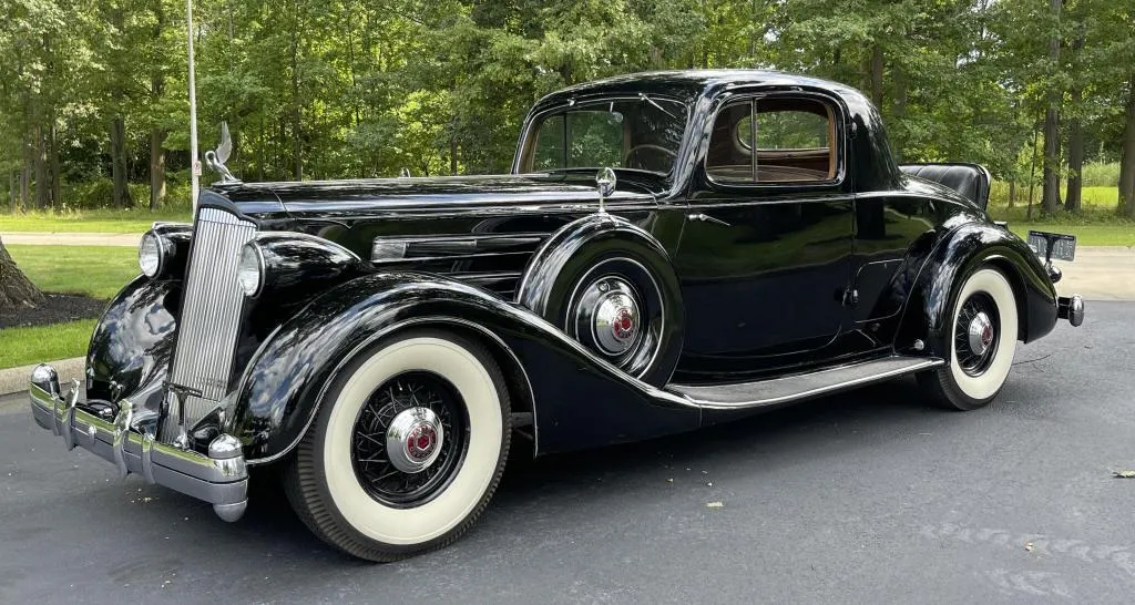 Very rare 1936 Packard 1407 Coupe with rumble seat. Complete with V12 473-cubic-inch 175hp engine and original 3-speed transmission. Excellent condition, runs great. Clean, straight Dietrich-style body. Odometer: 64,033 actual miles. Accompanied by large assortment of extra parts. Estimate $120,000-$150,000