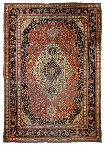 An antique Mohtasham Kashan rug. Image courtesy of 1stbid.
