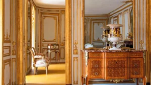 Madame du Barrys Apartment in Versailles Has Regained its Luster-1