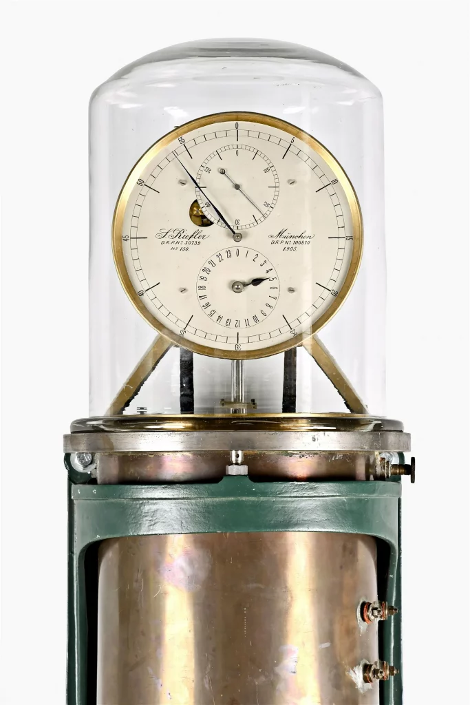 An early 20th century type D observatory tank regulator signed S. Riefler