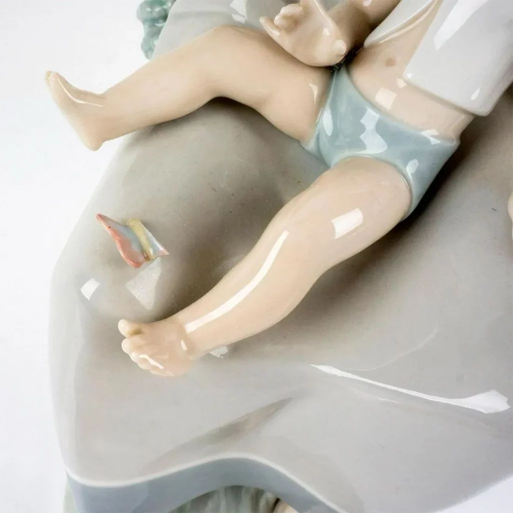 Mother 1004864 - Lladro Porcelain Figurine