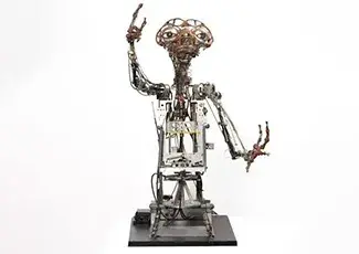 Automaton Used in E.T. the Extra-Terrestrial Sells for $2.5 Million at Juliens Auctions-1