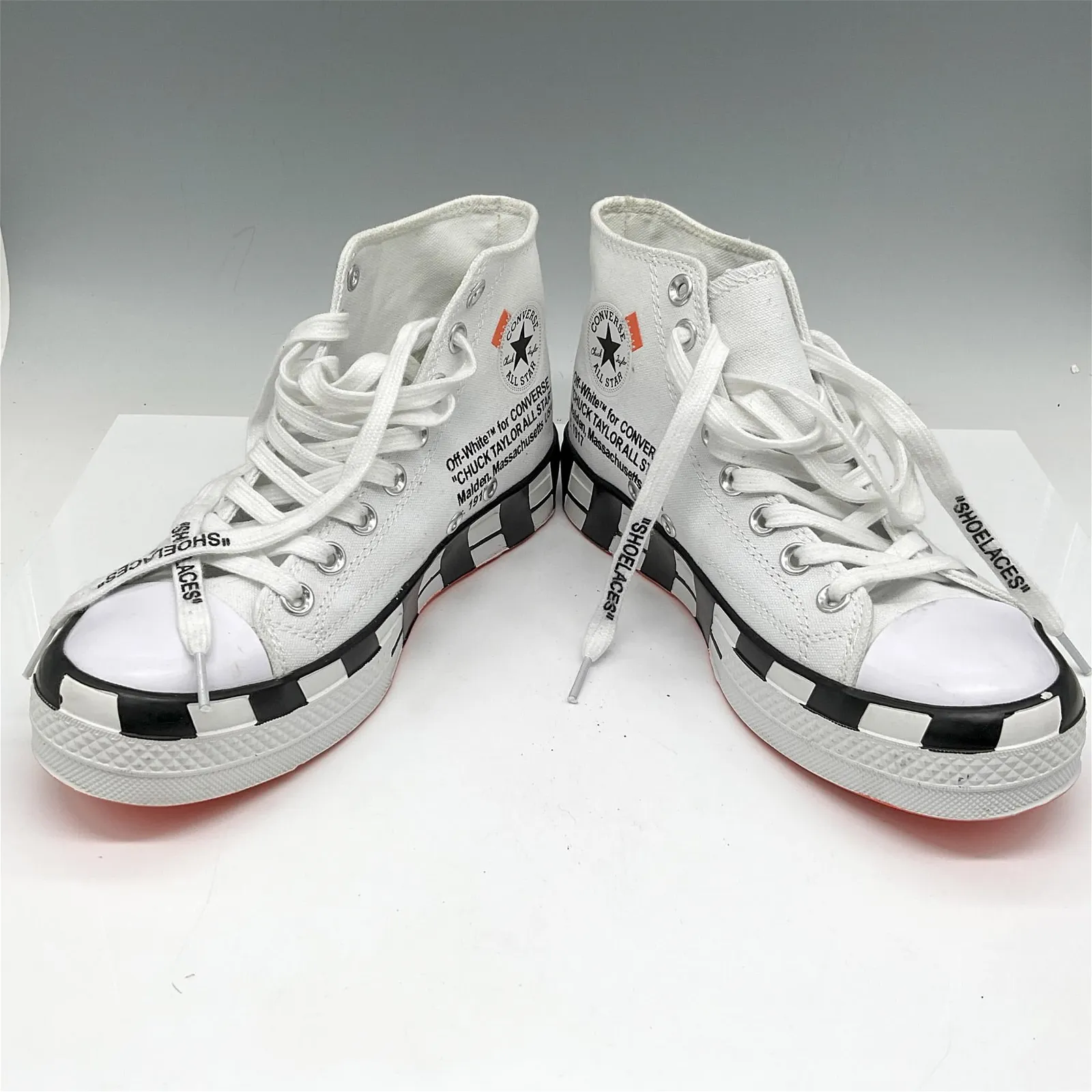 Converse Off-White Virgil Abloh Chuck 70 Sneakers