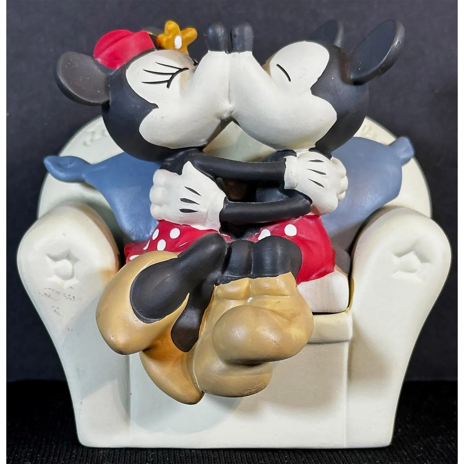 Disney Sculpture Love Our Comfy Cozy Life