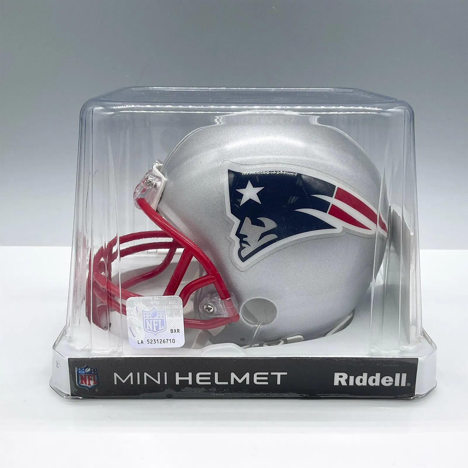 Riddell Patriots Mini Helmet, Signed Tom Brady