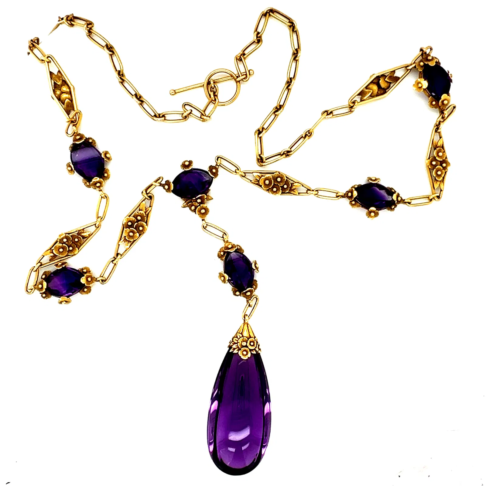 Victorian 14-karat gold and amethyst necklace. Image courtesy of Associated Estate & Appraisal. 
