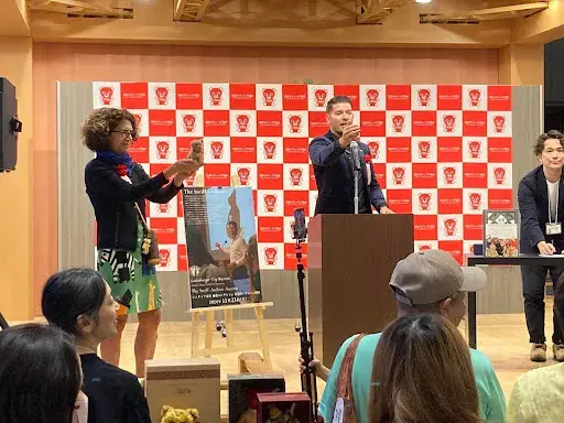 A highlight of the weekend-long Teddy bear celebration was a Steiff auction which generated funds for earthquake relief in Ishikawa Prefecture. Image from the author's collection. 
