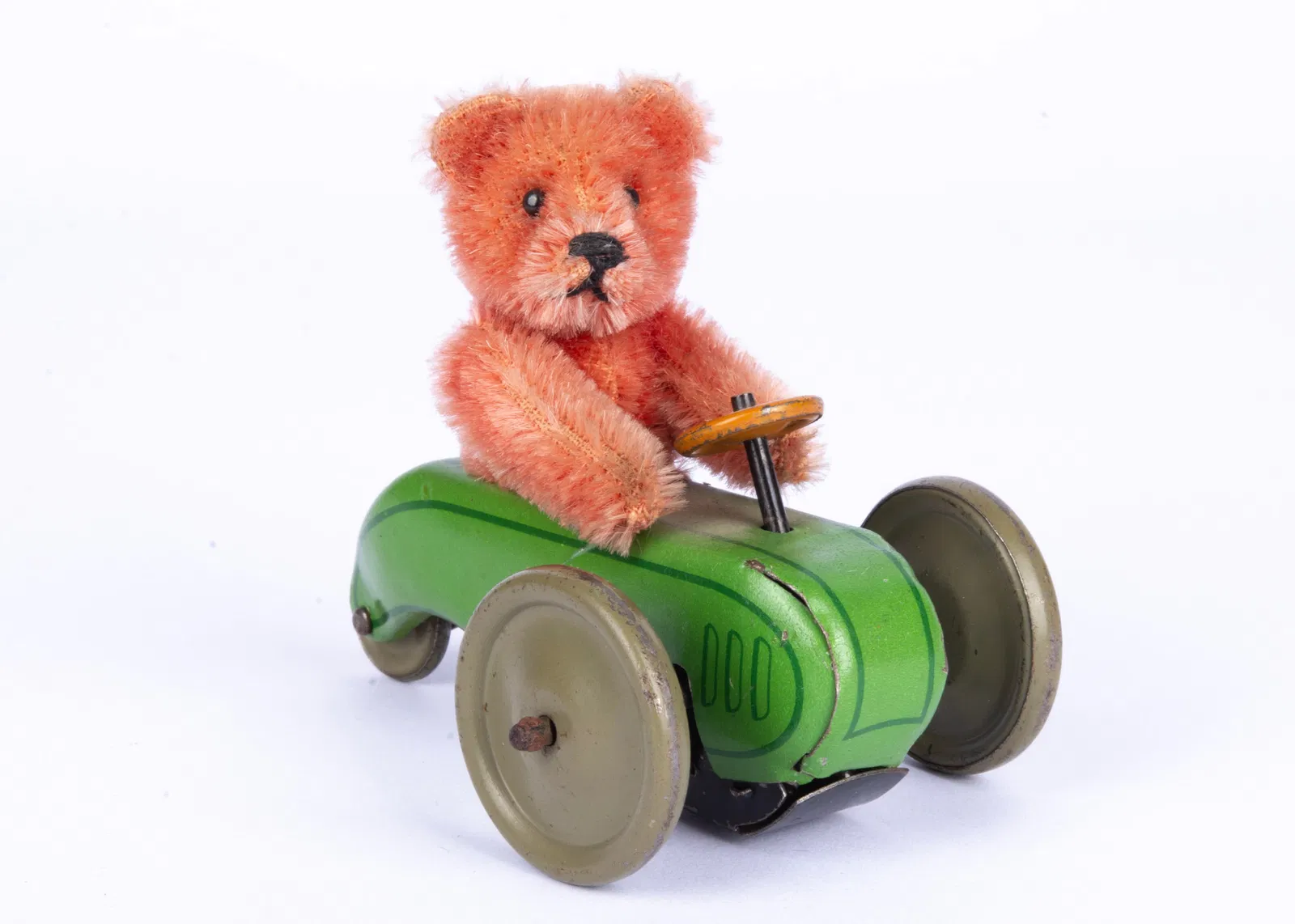 Lot #147, a Schuco Teddy Bear roller toy, was estimated at £600 to £800 and sold for £4,500. Image courtesy of Special Auction Services.
